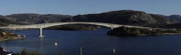 <center>Kvenndalsfjellet (5MW) fra Stokkøya